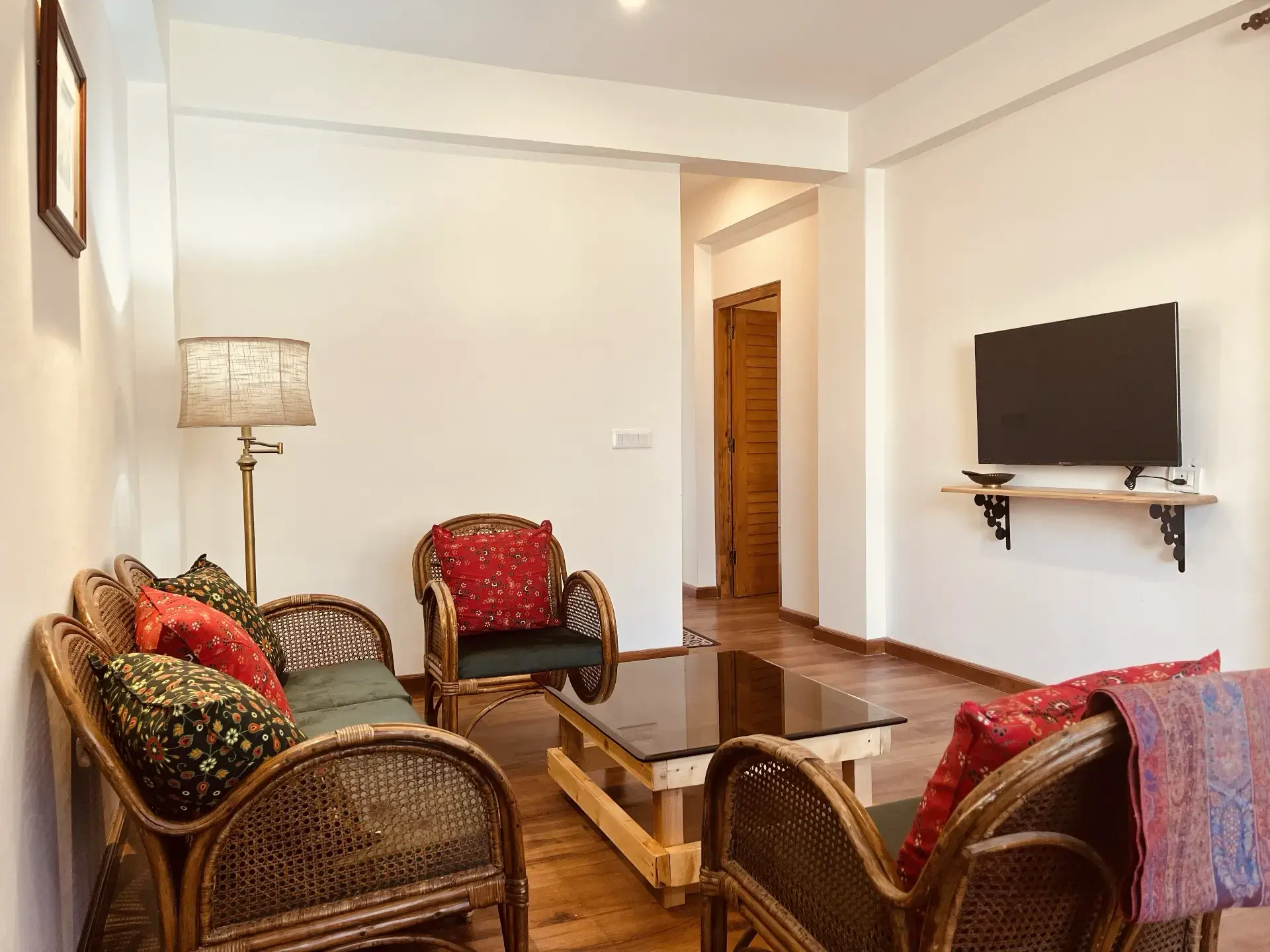 Room 201, photo 3 of 7